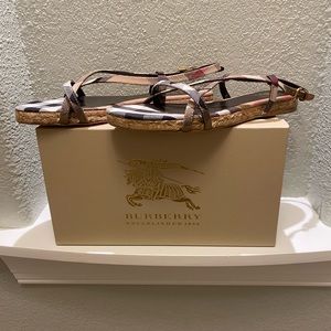 NEW IN BOX authentic Burberry Porsum strappy sandals size 8/39